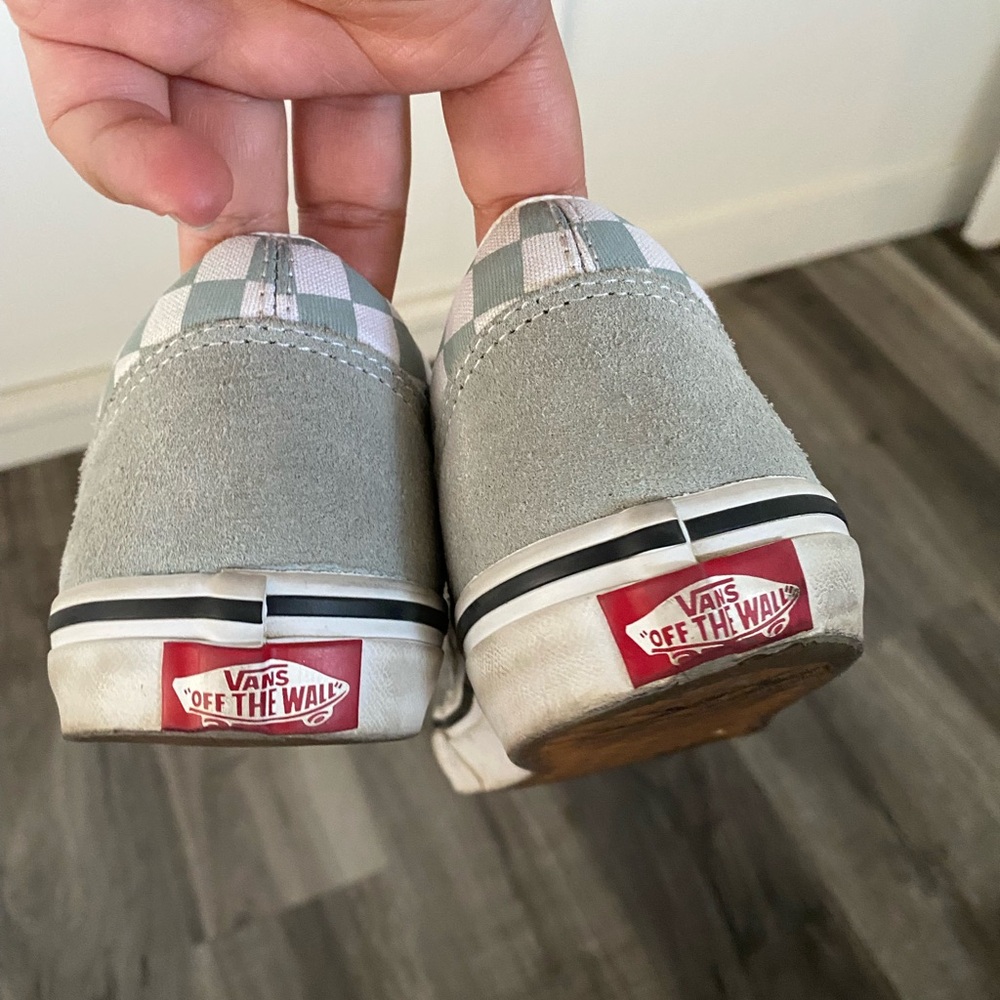 Vans Women Gray-Light Blue and White Checkered Shoes size 5 - Picture 2 of 8